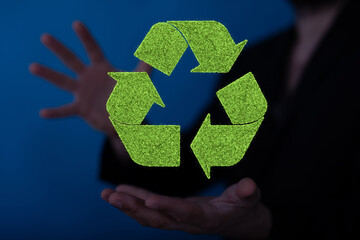 3d rendering of green recycle icon