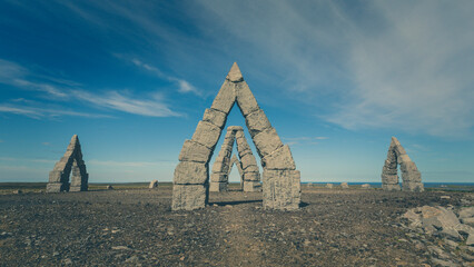 Steinpyramiden des Arctic Circles.