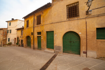 Fototapeta na wymiar Italia, Toscana, Pisa, Peccioli, il paese colorato di Ghizzano.