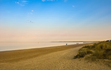 Fototapeta na wymiar Calm on the Pacific Ocean in Australia on the beach in Chelsea, Victoria.