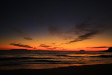 白浜海岸の朝日