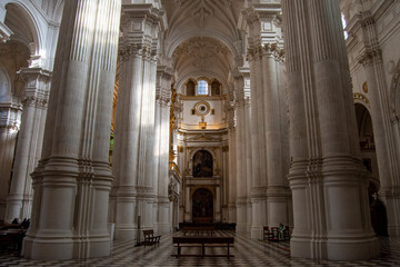 Capilla y retablo de la catedral de Granada - obrazy, fototapety, plakaty