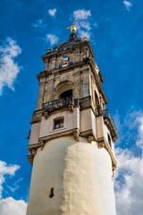 bautzen, deutschland - reichenturm vor blauem himmel