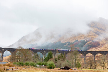 Fototapeta premium Overcast view of the famous Glenfinnan Viaduct