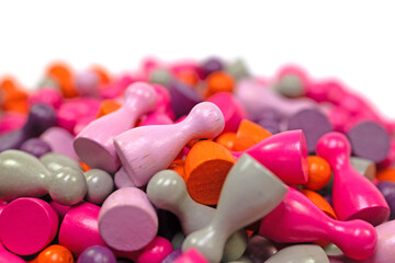 Viele bunte Spielsteine  für Brettspiele