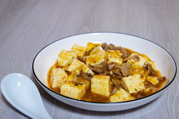豚肉入り麻婆豆腐