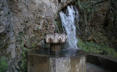Fuente de los siete caños, Santuario de Covadonga, Asturias, España
