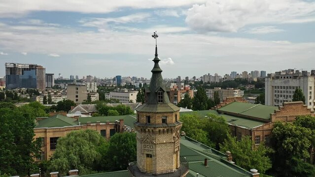 Aerial footage of the main building of the Kiev Polytechnic Institute.