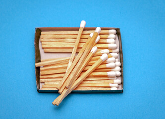 White matches in a box