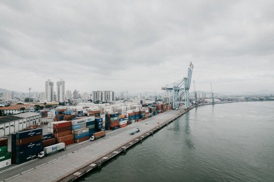 Imagens a&eacute;reas de Itaja&iacute;, Santa Catarina