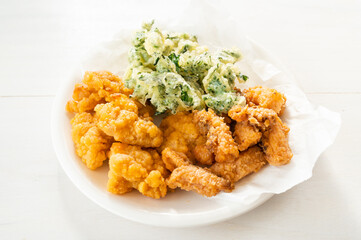 揚げ物盛り合わせ