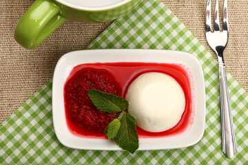 Panna cotta with raspberry and coffee
