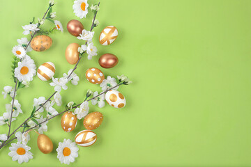 Happy Easter concept, spring card, background. Decorated golden Easter eggs on a gentle background. Minimal holiday concept, space for text, banner for screen, template for design,