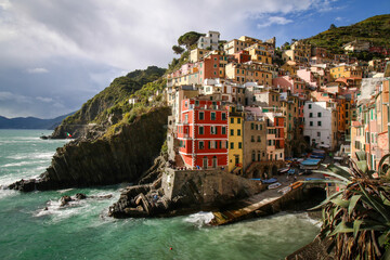 Fototapeta na wymiar Coastal village of Riomaggiore, Cinque Terre, Italy.