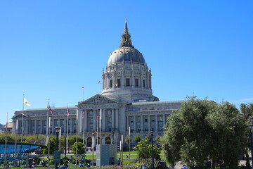 San Francisco City Hall  in the Civic Center - obrazy, fototapety, plakaty