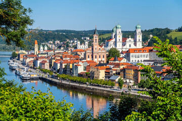 Fototapeta na wymiar Ausblick über Passau, Bayern, Deutschland 