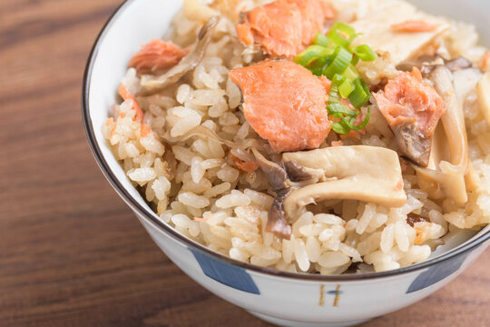 「五目飯」の画像 - 6,886 件の Stock 写真、ベクターおよびビデオ | Adobe Stock