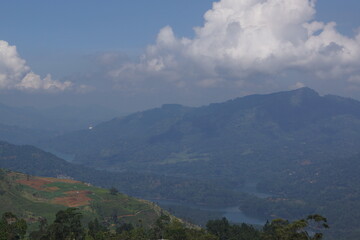 Fototapeta na wymiar スリランカ・キャンディ近郊 中央高原の風景