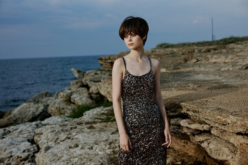 pretty woman modern nature luxury posing freedom elegance