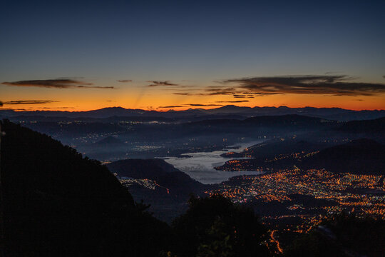 sunset in the mountains
lago amatitlan
lake amatitlan