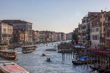 Fototapeta na wymiar Venice grand canal by day