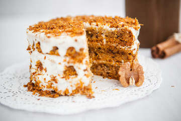 Homemade cake with honey and walnuts