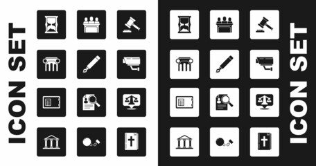 Set Judge gavel, Fountain pen nib, Law pillar, Old hourglass, Security camera, Jurors, Scales of justice and Safe icon. Vector