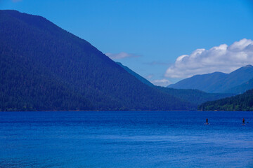 Au pied du parc national Olympique