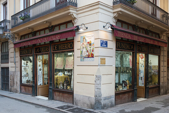 VALENCIA, SPAIN - JANUARY 27, 2022: La Tienda de las Ollas de Hierro is the oldest store in Valencia