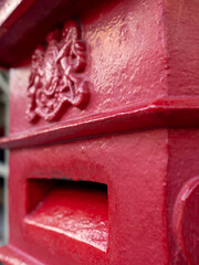 Vielle Boite postale rouge