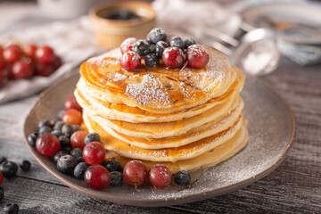 American pancakes with berries