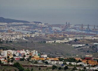Blick vom Pico Bandama auf Hafen von Las Palmas