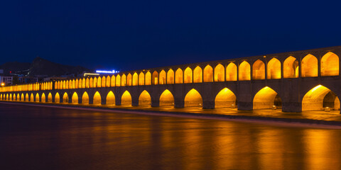 Fototapeta na wymiar Bridge of Si-o Se Pol at sunrise, Esfahan, Iran