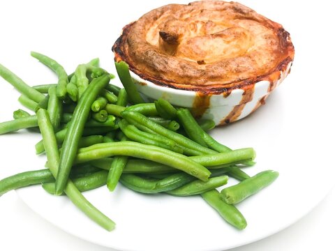 Vegetarian Cottage Pie With Green Beans For Lunch