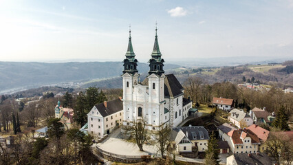 Fototapeta premium AUT, Pöstlingberg, Pöstlingbergkirche, Wallfahrtsbasilika, Wahrzeichen, Linz