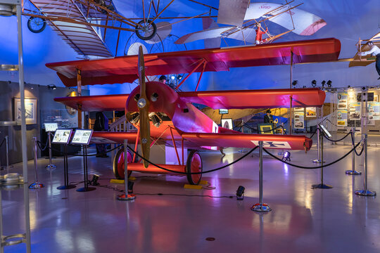 Hiller Aviation Museum