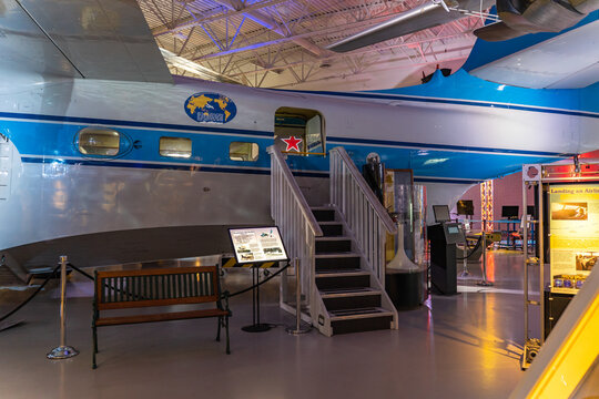 Hiller Aviation Museum