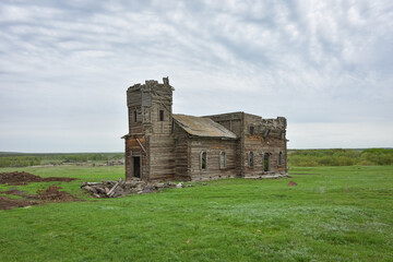 abandoned wooden church, ruined wooden temple, wooden abandonment