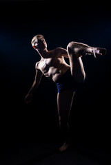 Obraz premium Graceful dance performer