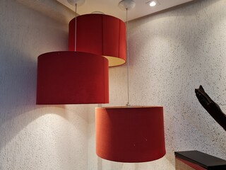 luminárias vermelhas decoração