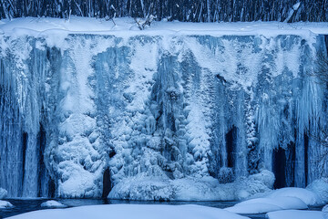 氷瀑 / Icefall