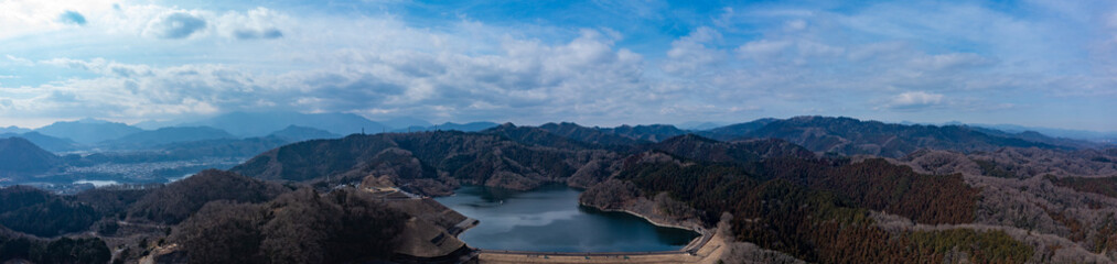 津久井湖と城山湖のパノラマ空撮
