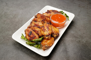 Crispy Chicken Wings Marinated with Herb Sauce