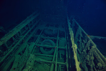 Fototapeta premium wreck diving thistelgorm, underwater adventure historical diving, treasure hunt