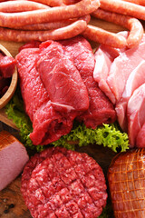 Composition with assorted meat products