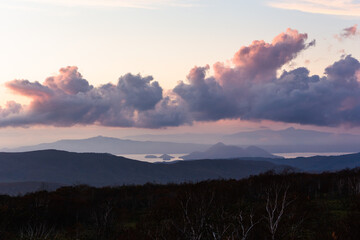 北海道洞爺湖、オロフレ峠から見た夕暮れ