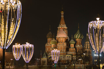 St. Basil's Cathedral on Red Square at night. 