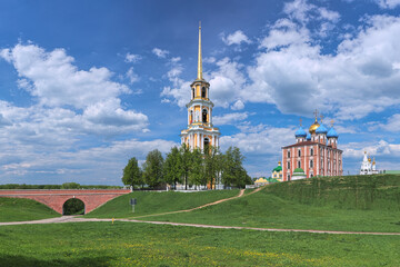Ryazan, Russia. View on Ryazan Kremlin with Bell Tower, Cathedral of the Nativity of Christ, Dormition Cathedral and Epiphany Church. Russian letters XB on the Bell Tower mean: Christ is Risen! - 483583648