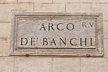 Arco dei Banchi a Roma