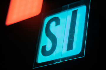 Letters: SI © Mateusz